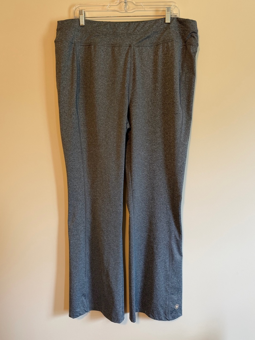 Fullbeauty Sport Heather Gray Flare Active Leggings Size 22/24